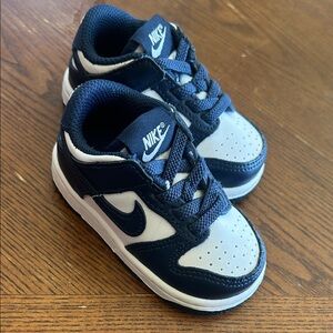 Nike Kids Navy and White Low-Top Sneakers
